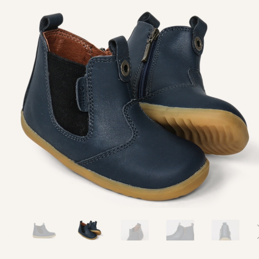 NWOT Bobux step up Eu 22